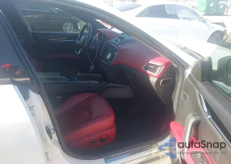 2017 Maserati Ghibli S Q4 z USA, uszkodzony, nr VIN ZAM57RTA3H1231700